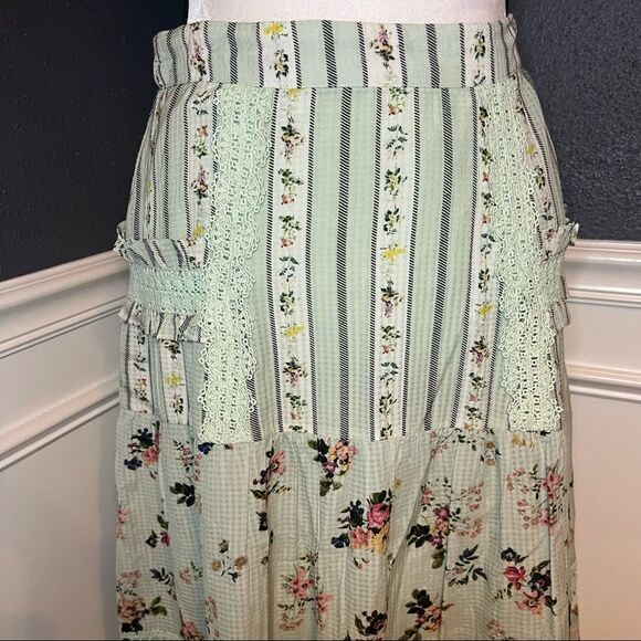 Anthropologie Hemant and Nandita Amour Floral Lace Skirt - Picture 5 of 11